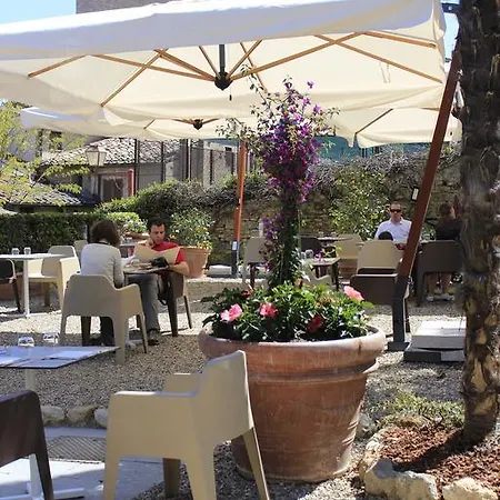 La Mandragola Bed & Breakfast 2*