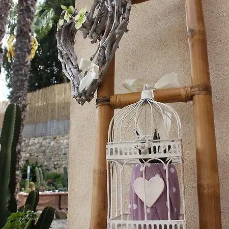 Bed & Breakfast La Mandragola 2*