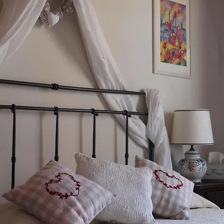 Bed & Breakfast La Mandragola 2*
