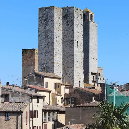 La Mandragola Bed & Breakfast 2*